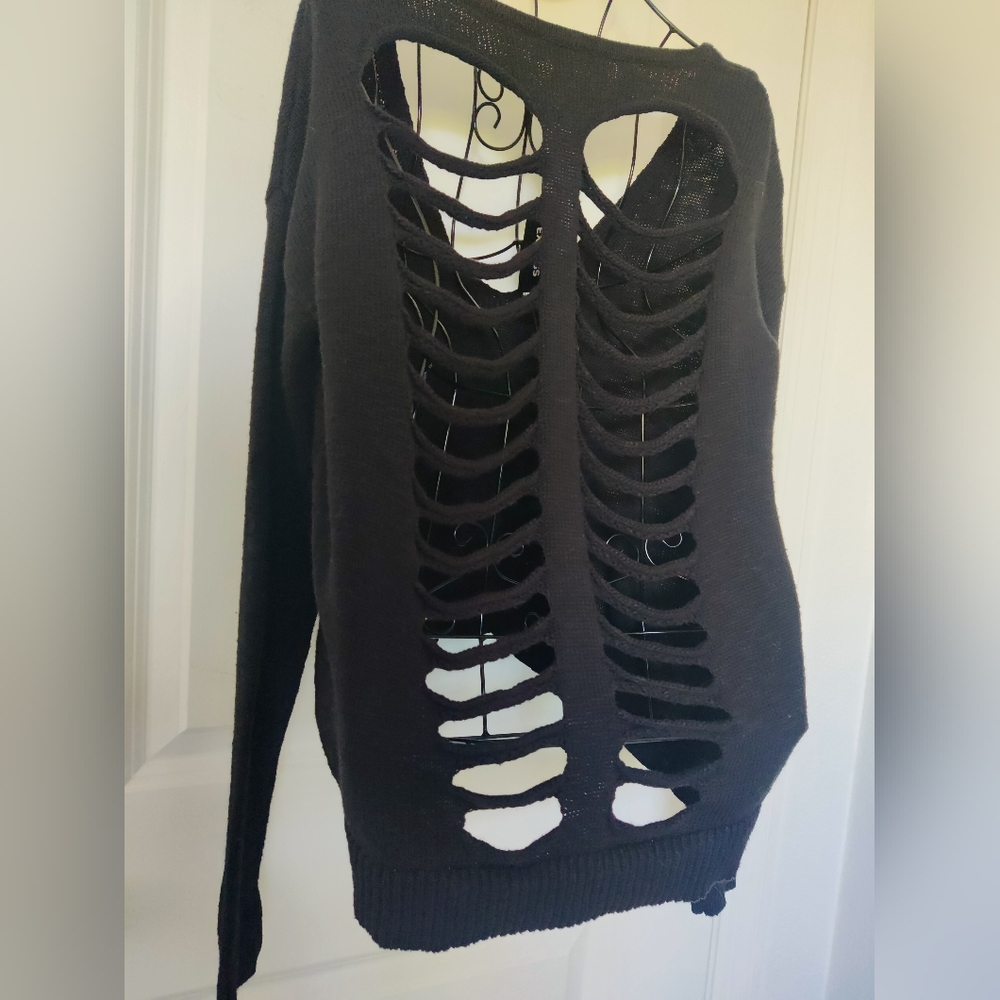 🩻🏴‍☠️💀NWT Express Black Knit Skeleton Sweater